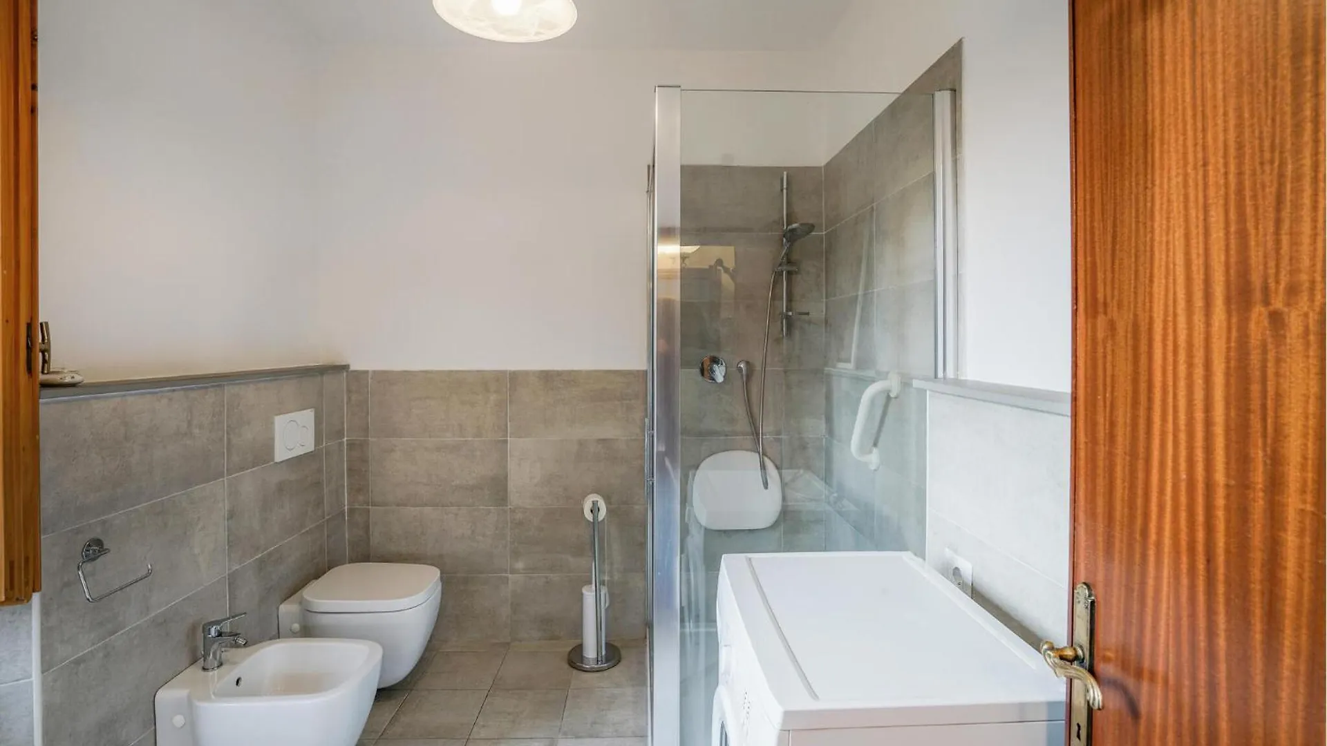 2 Bedroom Lovely Apartment In Il Ferrone Mercatale Val Di Pesa Italy