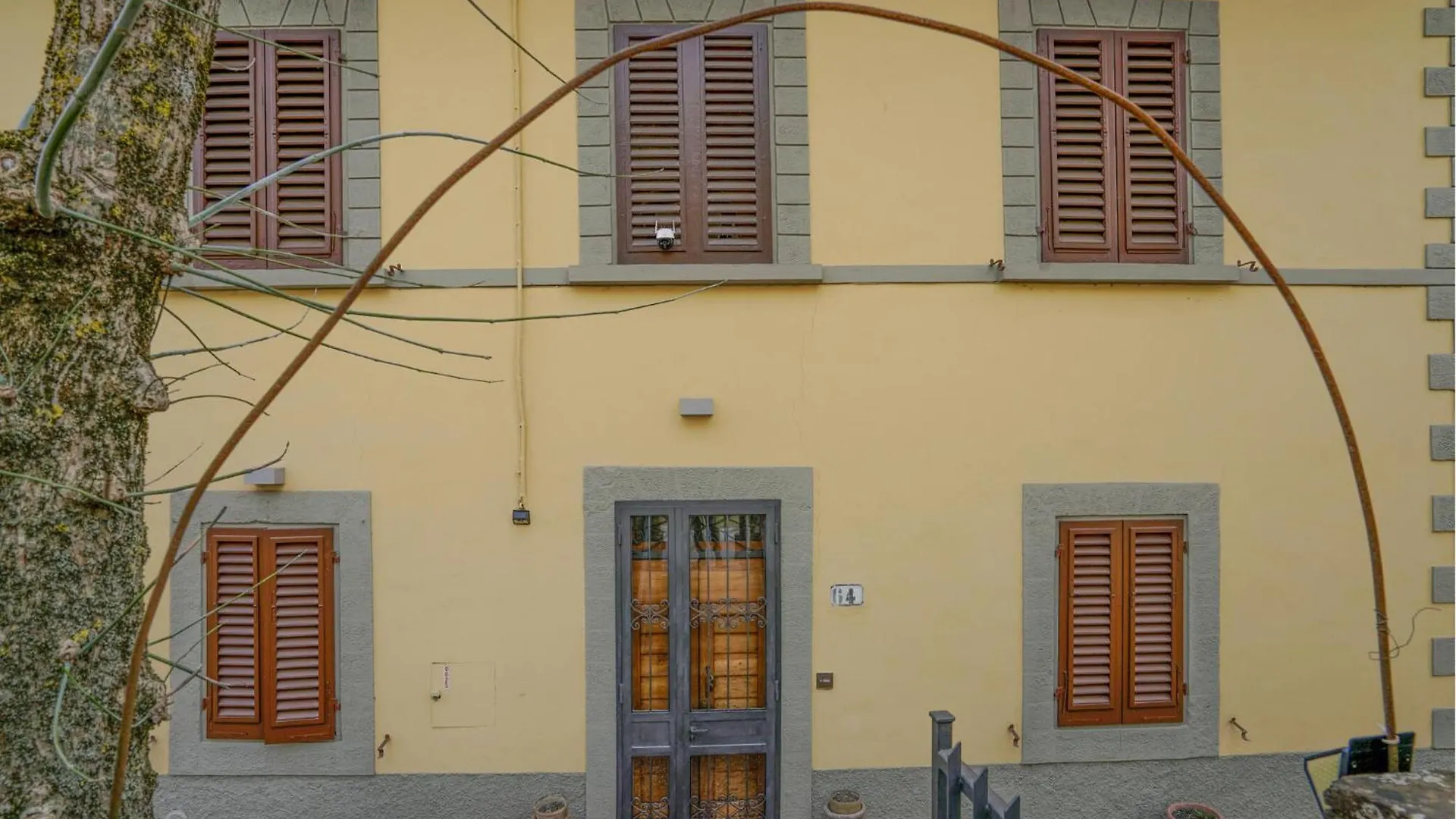 2 Bedroom Lovely Apartment In Il Ferrone Mercatale Val Di Pesa